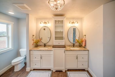 Elegant Vanity and Fixtures